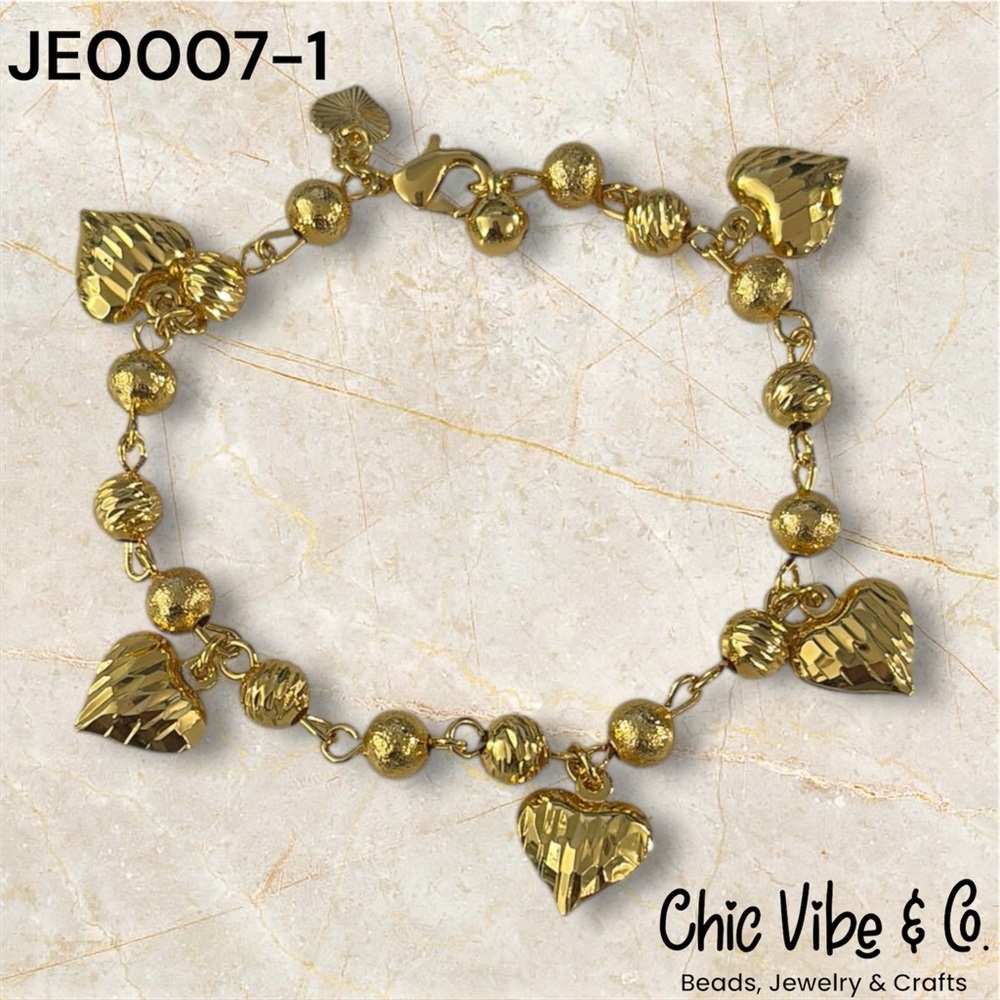 Gold Heart Charm Bracelet